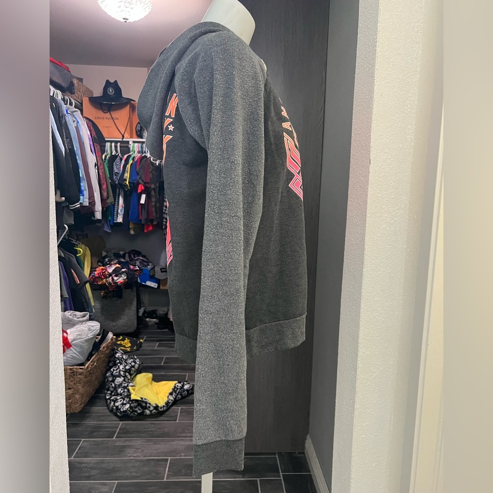 American Fighter Gray and Pink Hoodie - Picture 4 of 9